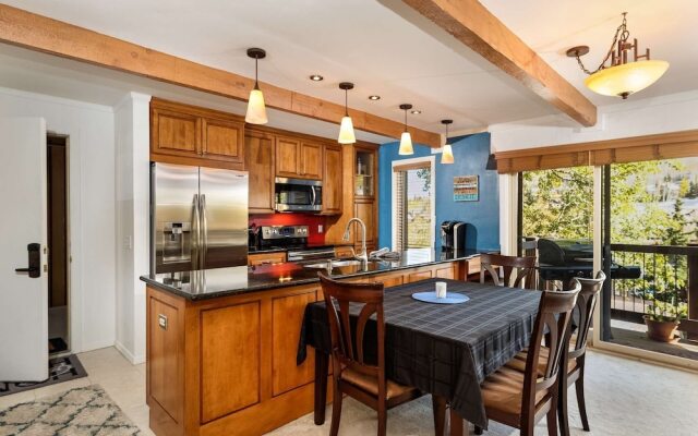 Woodbridge Condos by iTrip Aspen Snowmass