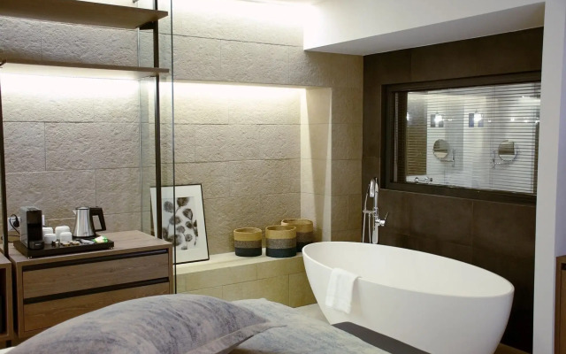 Sweet Home Hotel