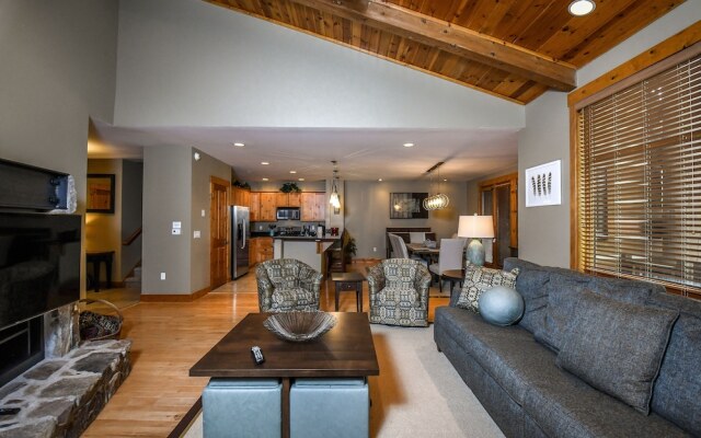 Kendall Camp Get-A-Way 4 Bedroom Townhome