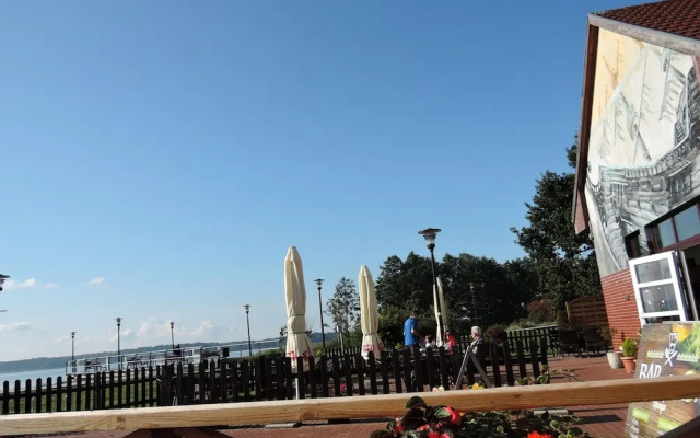 Holiday Home in Nowe Warpno by the Harbor