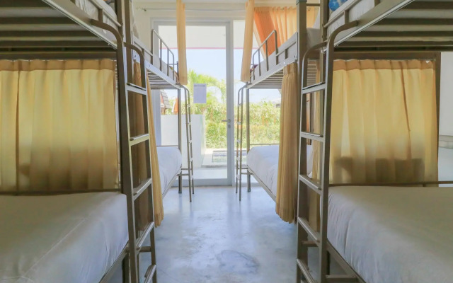 Margarita Surf Hostel Canggu