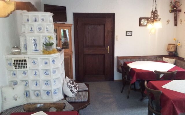 Pension Gasthof Etzerschlössl