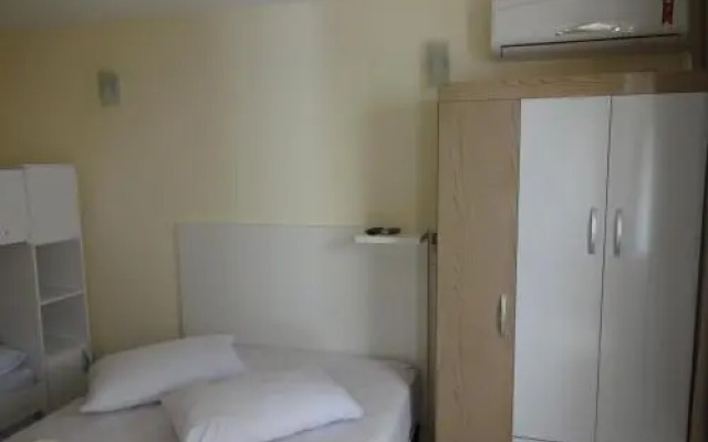 Apto e Suítes Praia do Itapocoroi