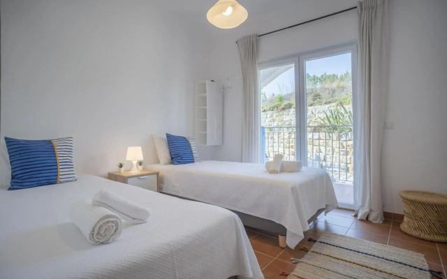 Beach & Nature Apartment - 2bedroom apt in Aljezur