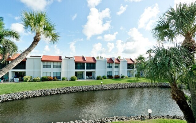 Runaway Bay 270 - 1357301