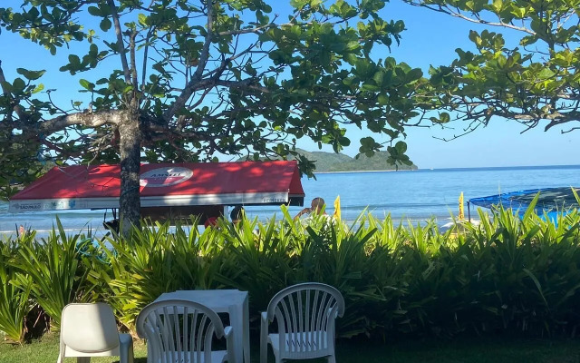 Suítes Pé na Areia