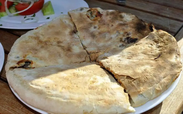 Nino Khetaguri Guest House