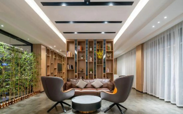 Youth Sunshine S Hotel (Xiamen SM Plaza Songbai Rainbow)
