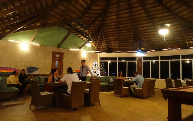 Las Canas Beach Retreat