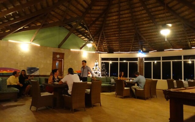 Las Canas Beach Retreat