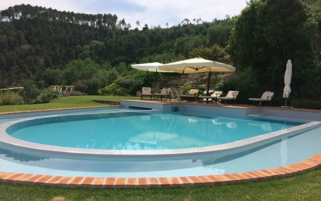 Luxury 6-bed Tuscan Villa Near Lucca and Florence