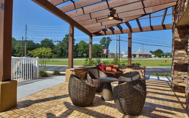 Comfort Inn & Suites Dothan East