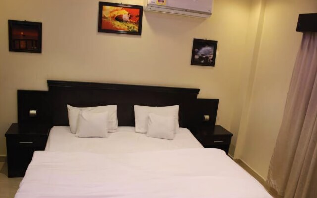 Million Palace Hotel