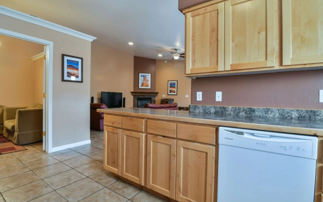 Cottonwoods 443