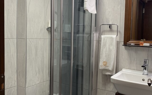 Sami Akar SARAY OTEL