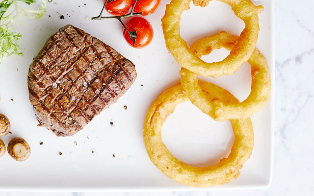 Loftsome Bridge Hotel