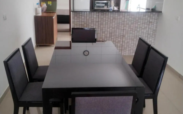 Casa Nova com Piscina 3 quartos