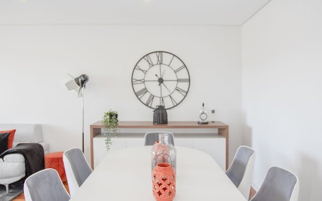 Liiiving-Luxury River View Apartment XII
