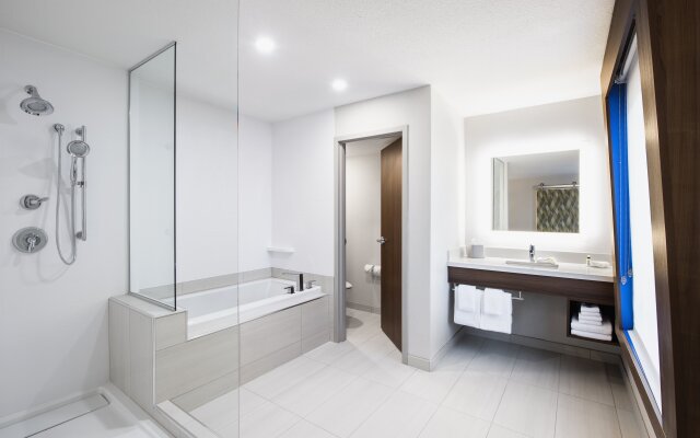 Holiday Inn Express & Suites Saskatoon by IHG