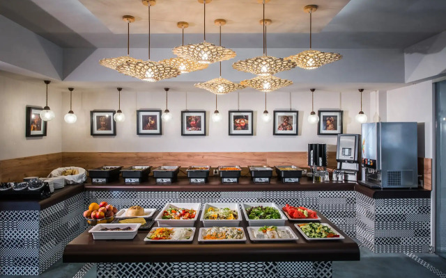 Anesis Blue Boutique Hotel