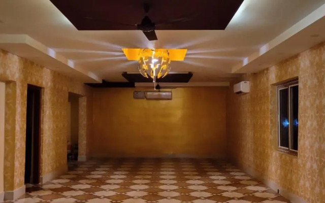 OYO Rooms 166 Airport Square