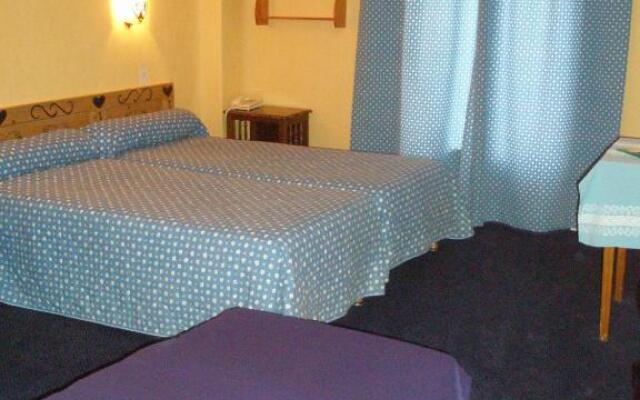 Hotel des Alpes