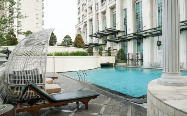Modern 2BR at The Belleza Apartment