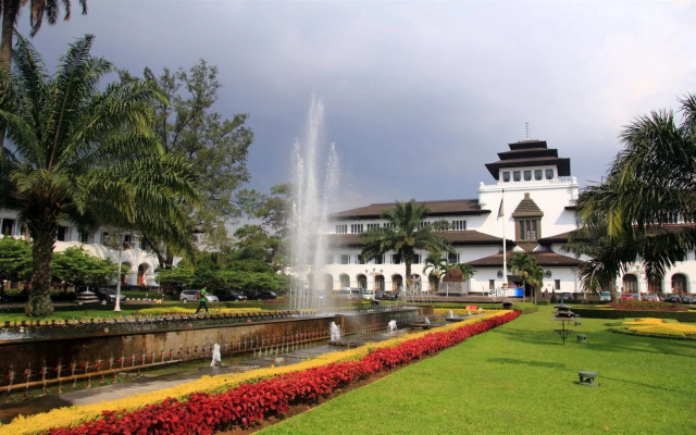 Setiabudhi Indah Hotel