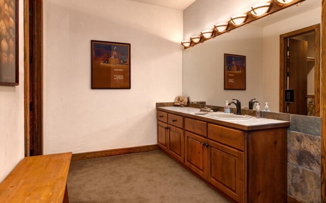 Abode at Capstone