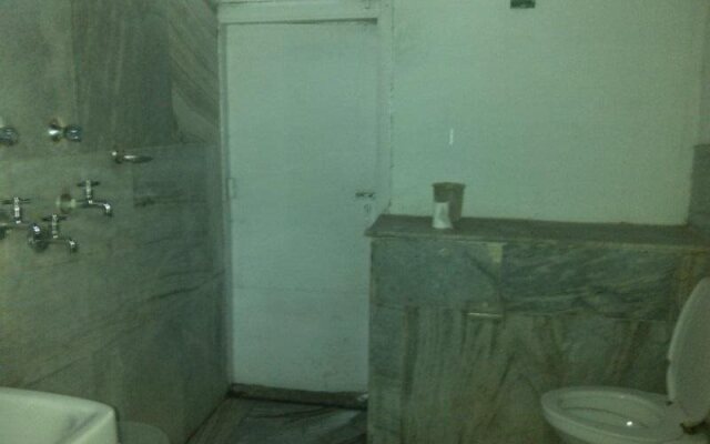 Hotel Walnut Grove