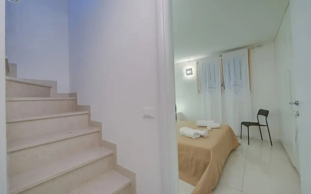 Casa Oleandri With Pool and Lake View