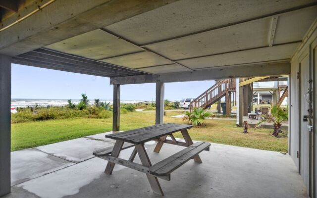 Bermuda Beachfront by RedAwning