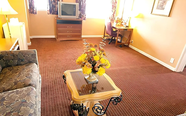 Parkway Inn