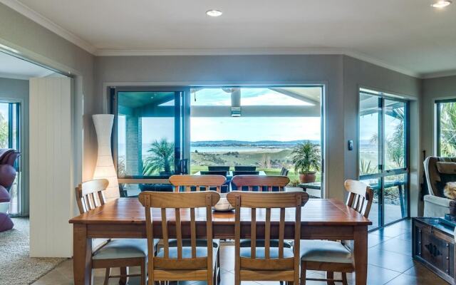 Napier Bed & Breakfast Tequila Sunrise