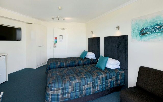 Atlantic Tower Motor Inn