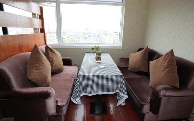 Super 8 Hotel Xichang Hang Tian