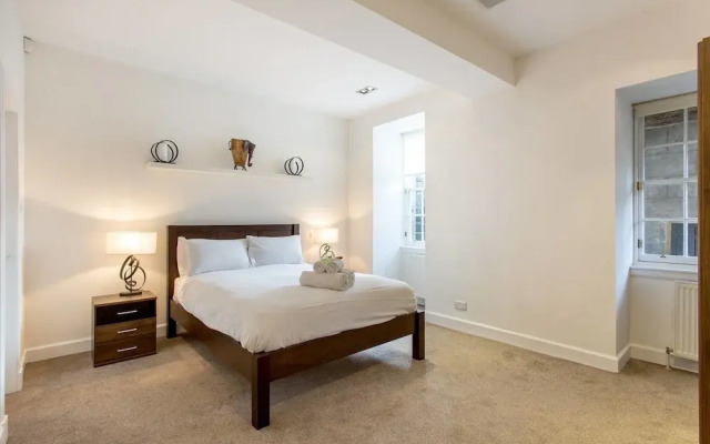 Charlotte Sq. Apartment Private Garden