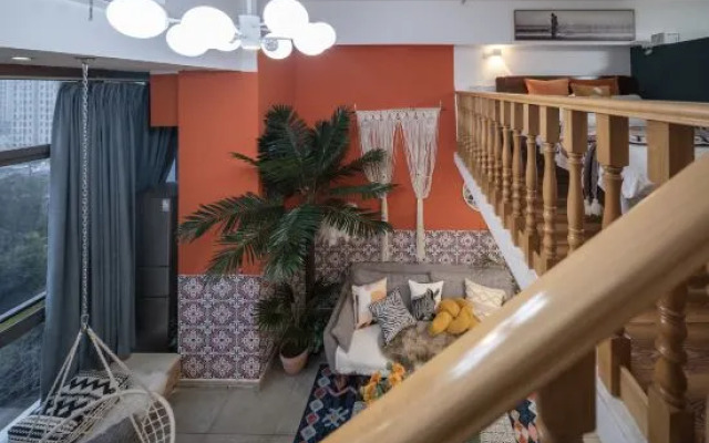 Sanshi Youth Art Apartment (Linhai Yintai)