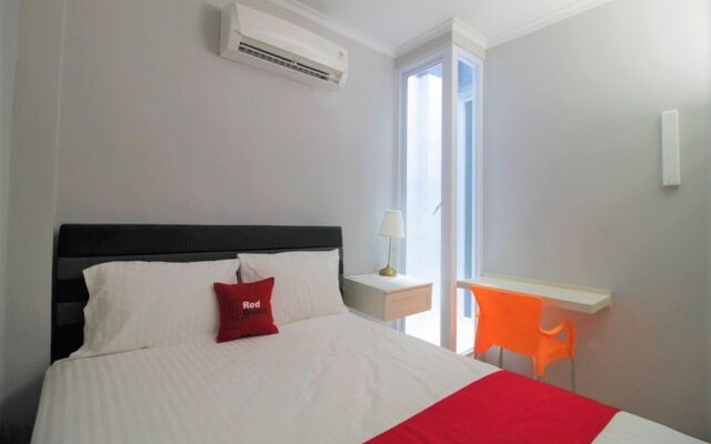RedDoorz @ Meruya Selatan