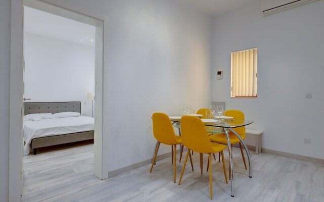 Modern Apartment in the Best Area of Sliema