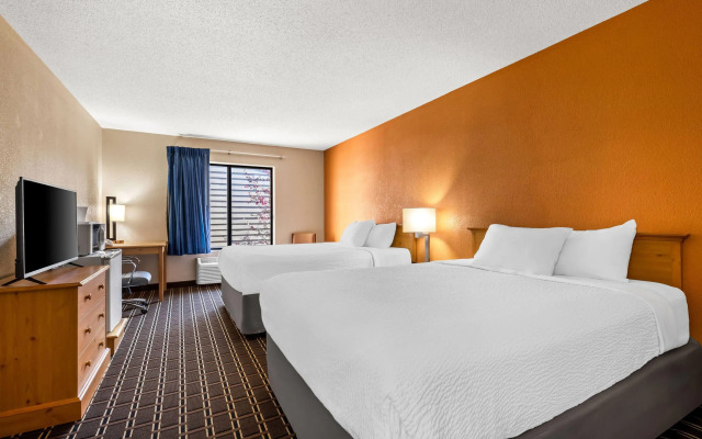 Days Inn by Wyndham Black River Falls I-94 on ATV Trail