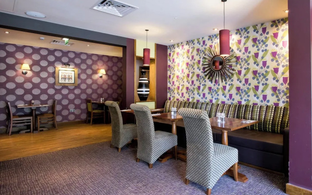 Premier Inn Aberdeen Airport - Dyce