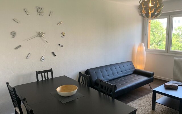 Top Appartement - Parking proche Tramway
