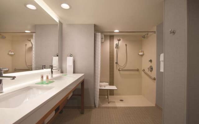 Hyatt Place Chicago/O'Hare Airport