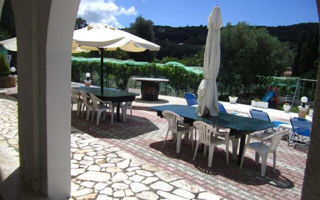 Villa Mike 105 Apartments