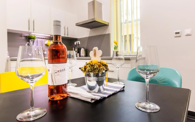 Klauzal Design Apartment