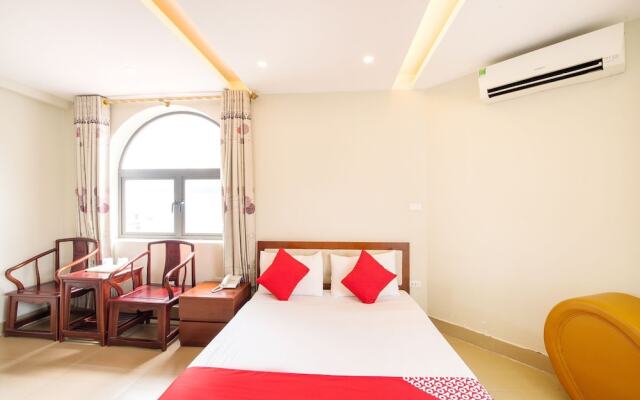Nhue Giang Hotel by OYO Rooms