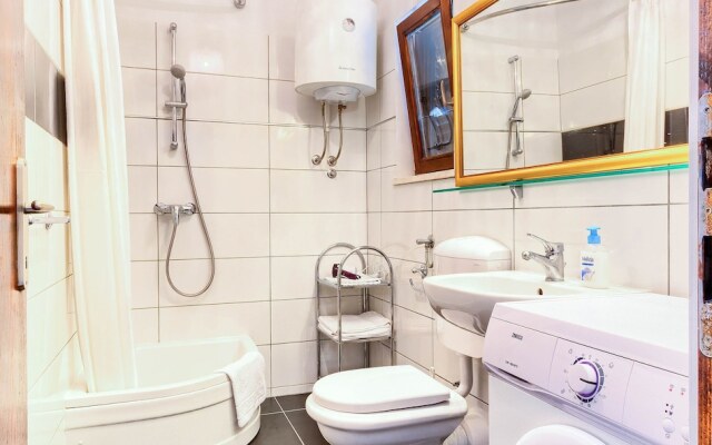 Apartments Lidija