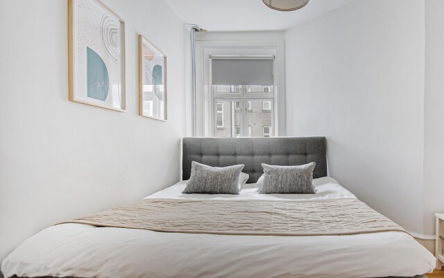 Sanders Stage - Chic 3-bdr Apt Near Nyhavn