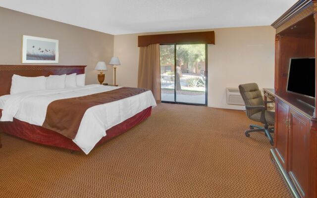 Travelodge Inn And Suites Yucca Valley/joshua Tree